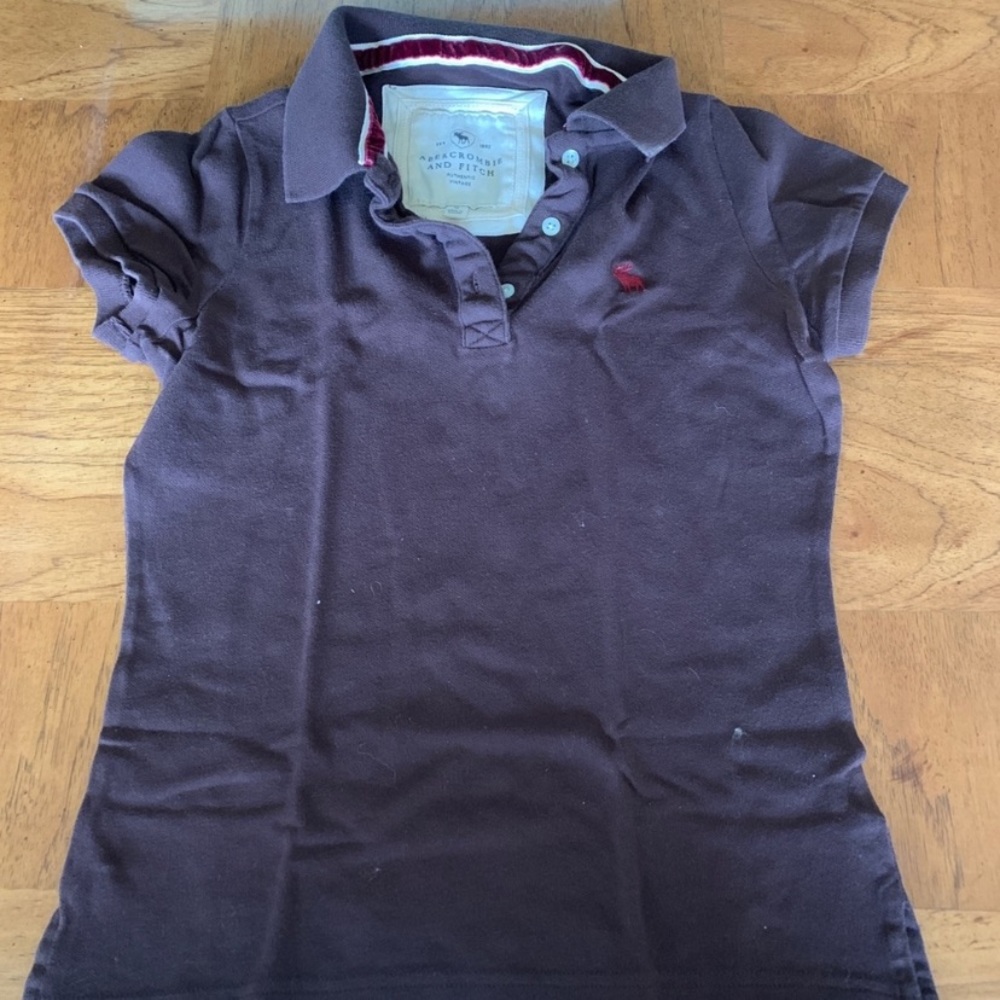 Abercrombie & Fitch women’s collared shirt